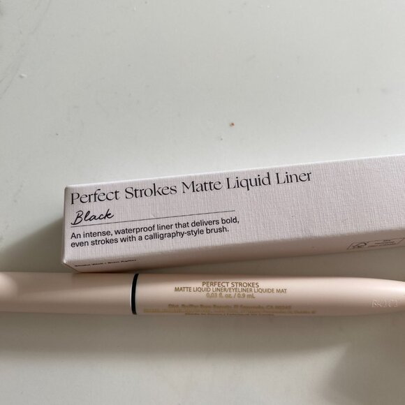 Rare Beauty Liquid Liner - Picture 6 of 6